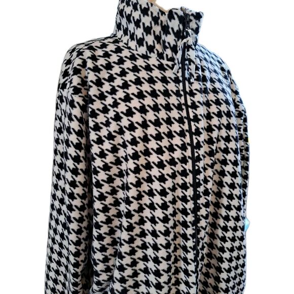 Woman Within Fleece Houndstooth Jacket Peacoat Plus Sz 2X 26/28 Black White Zip - Picture 1 of 9